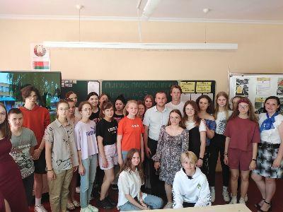 Встреча с участниками молодёжного лагеря «Лидер» имени Героя Советского Союза В.З.Коржа