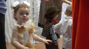 Чужих детей не бывает. Утренник в Пинском специализированном доме ребёнка